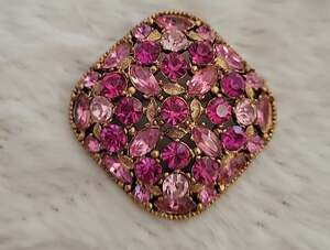 Vintage REGENCY Gold Tone Metal Work Shades of Pink AB Rhinestone Brooch 2 X 2